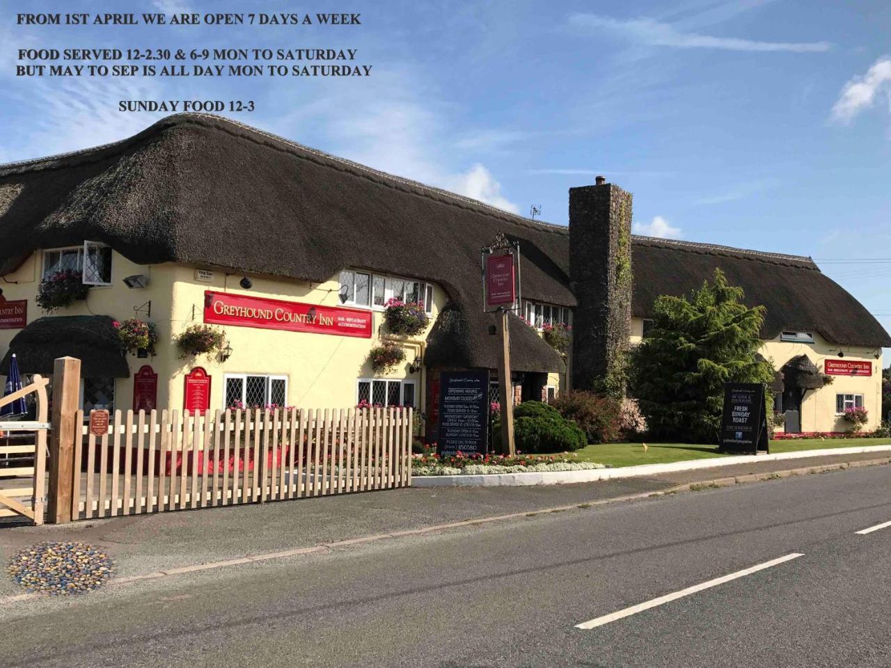 Greyhound Country Inn Honiton Buitenkant foto