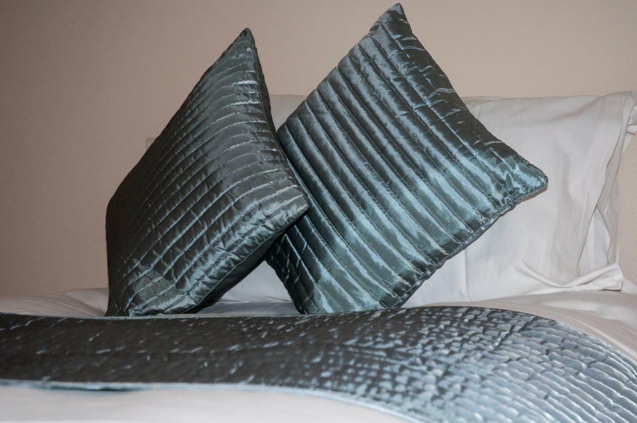Greyhound Country Inn Honiton Kamer foto